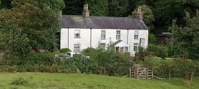 Red Dragon Cottages nr Mt Snowdon